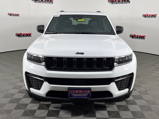 New 2027 Jeep Grand Cherokee LAREDO ALTITUDE 4X4 Sport Utility