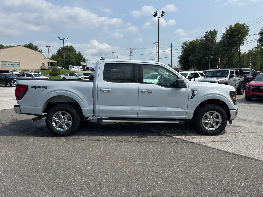 Used 2025 Ford F-150 XLT Truck SuperCrew Cab