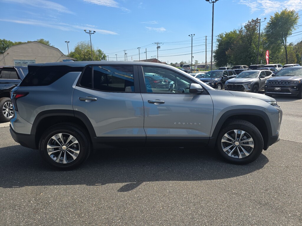 New 2027 Chevrolet Equinox LT SUV