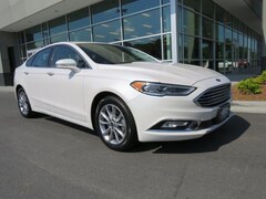 2017 Ford Fusion SE Sedan