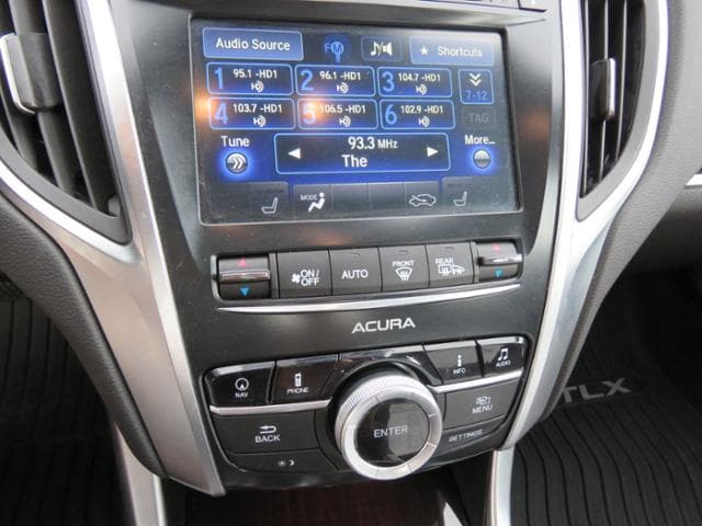 2015 Acura TLX Technology Package - Photo 18