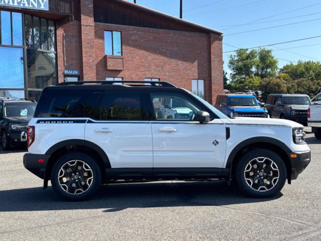 New 2025 Ford Bronco Sport Outer Banks SUV
