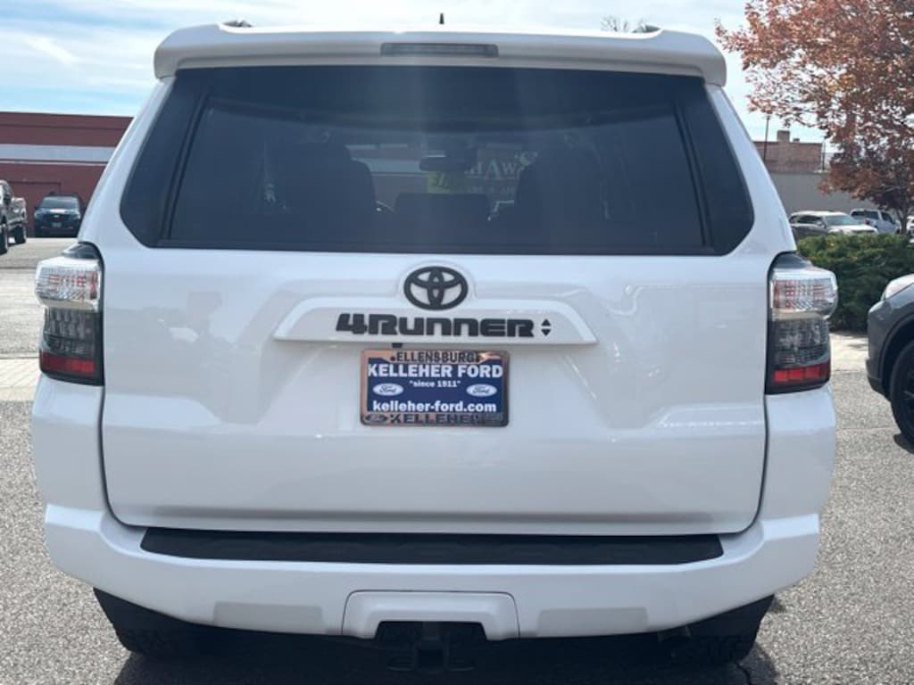 Used 2022 Toyota 4Runner Trail SUV