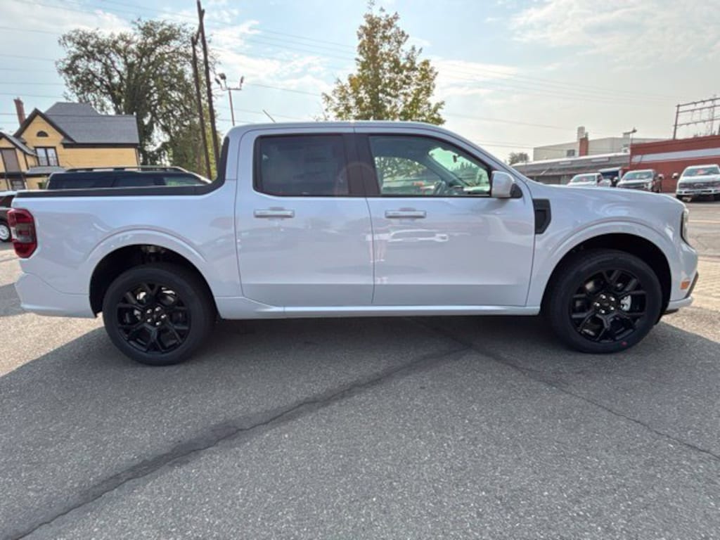 New 2026 Ford Maverick Lobo Standard Truck