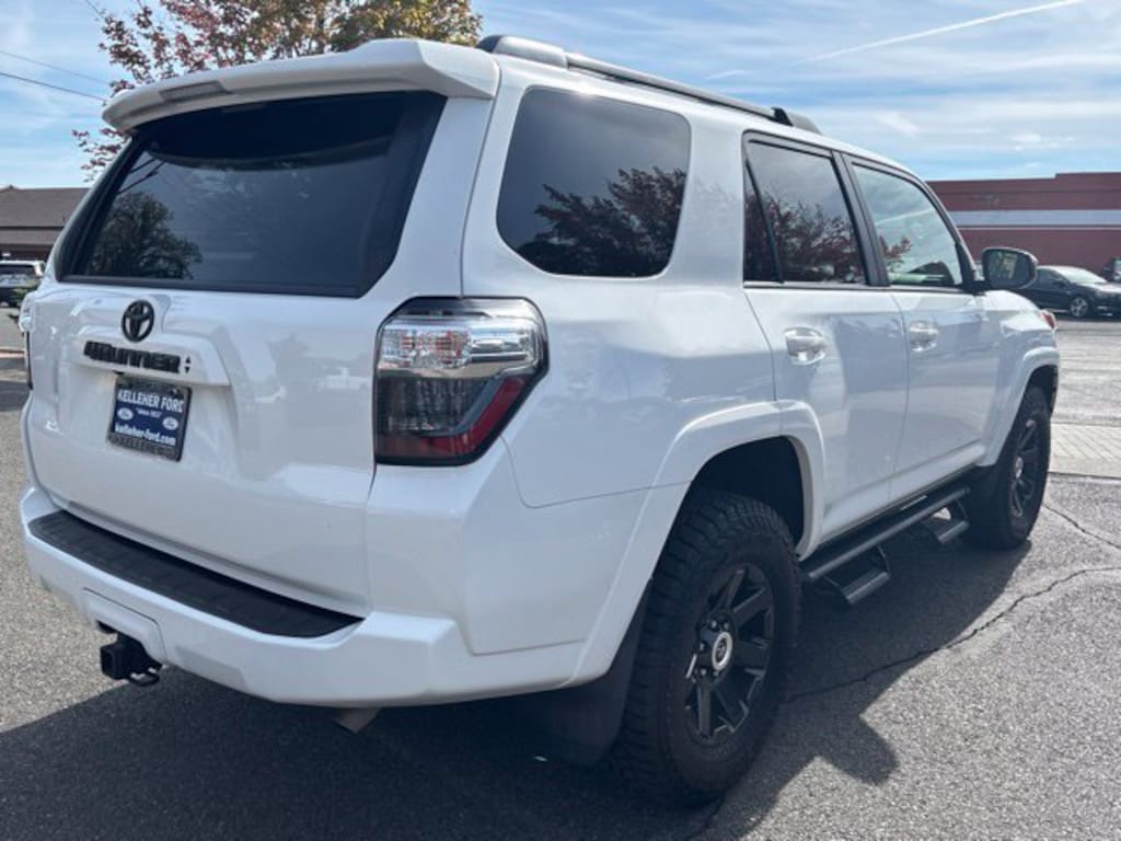 Used 2022 Toyota 4Runner Trail SUV