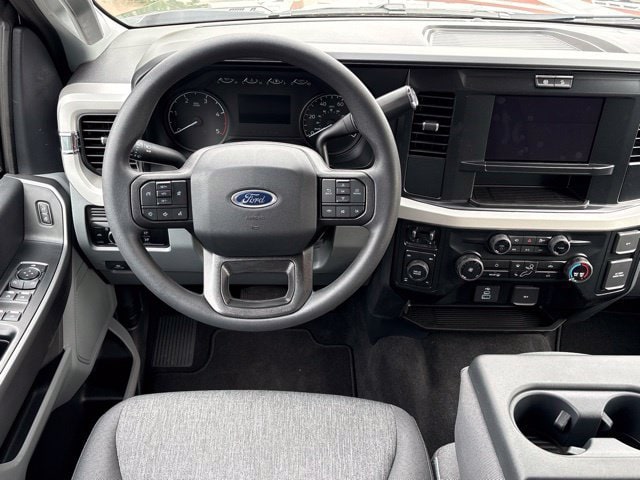 2026 Ford F-250 Super Duty XL - Photo 10