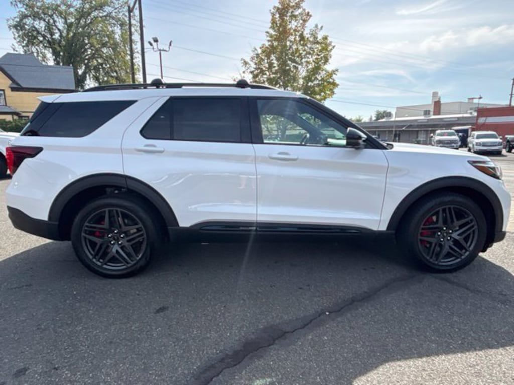 New 2026 Ford Explorer ST SUV
