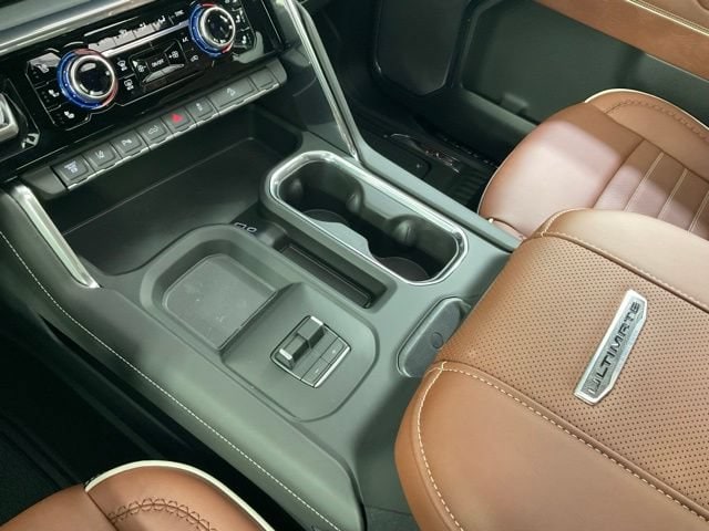 2026 GMC Sierra 3500HD Denali Ultimate - Photo 15