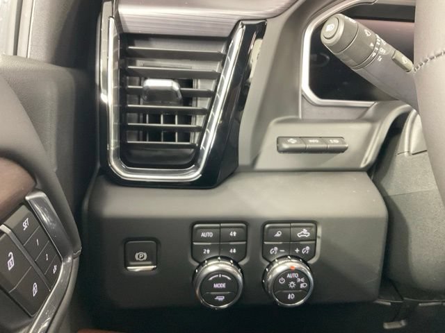 2026 GMC Sierra 3500HD Denali Ultimate - Photo 21