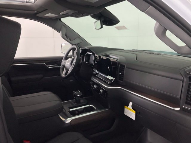 2026 GMC Sierra 1500 SLT - Photo 32
