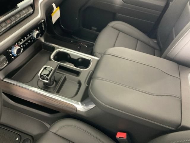 2026 GMC Sierra 1500 SLT - Photo 22