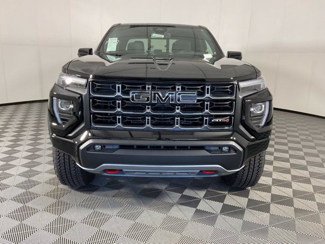 New 2026 GMC Canyon AT4 Truck