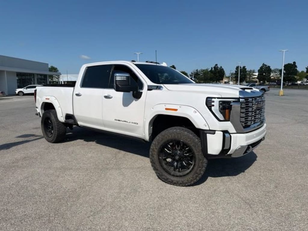 Used 2024 GMC Sierra 2500 HD Denali Truck