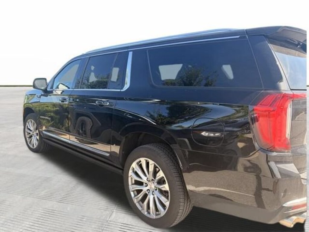 Used 2022 GMC Yukon XL Denali SUV