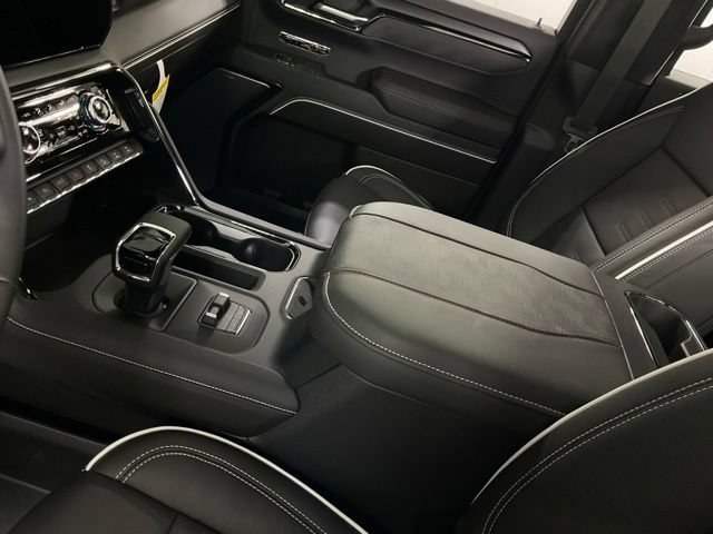 2026 GMC Sierra 1500 AT4X - Photo 17