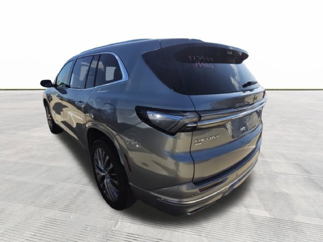 Used 2025 Buick Enclave Avenir SUV