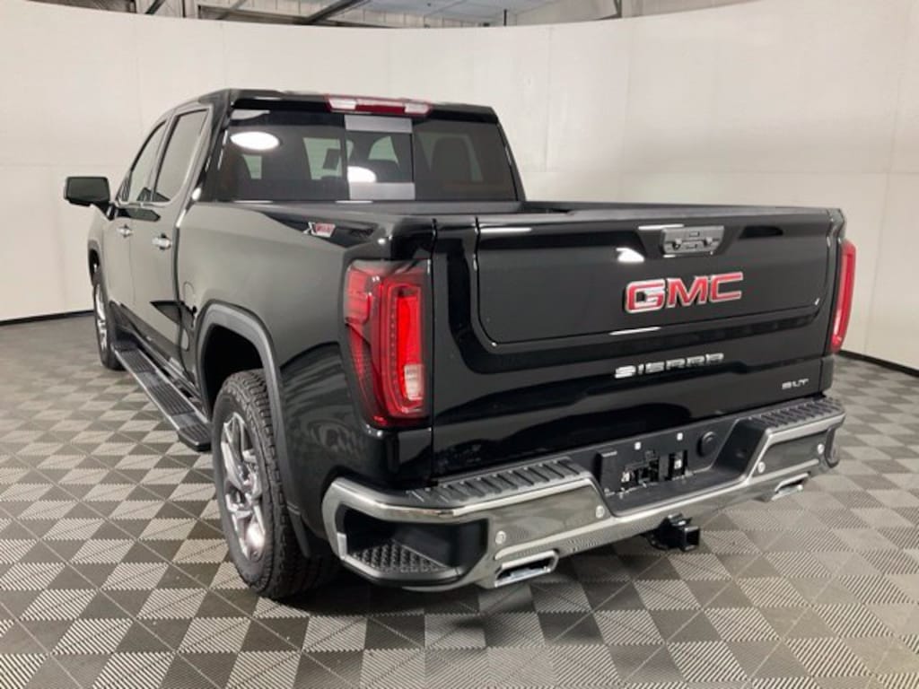 New 2026 GMC Sierra 1500 SLT Truck