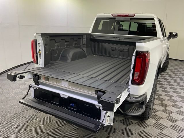 2026 GMC Sierra 1500 AT4X - Photo 39