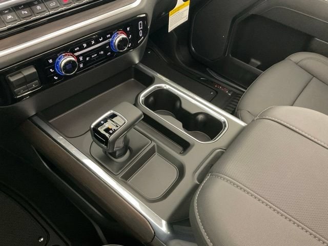 2026 GMC Sierra 1500 SLT - Photo 15