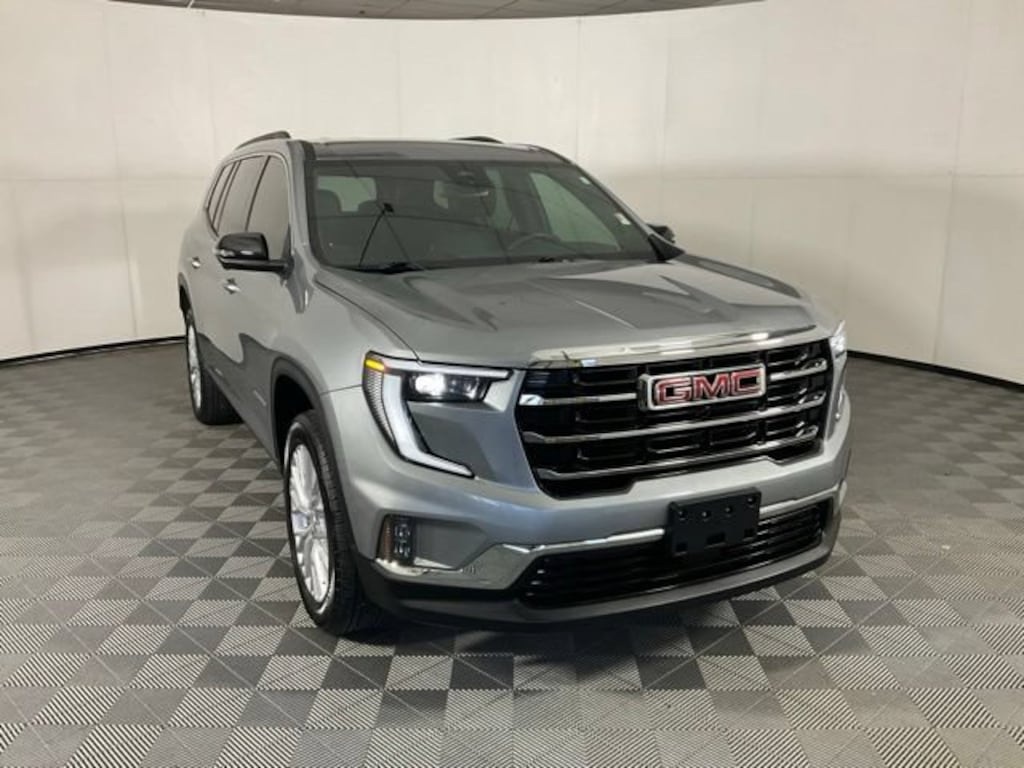 Used 2025 GMC Acadia Elevation SUV