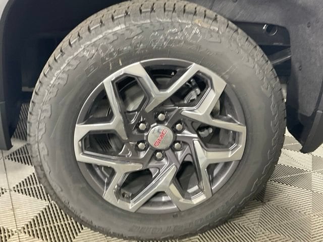 2026 GMC Sierra 1500 SLT - Photo 42