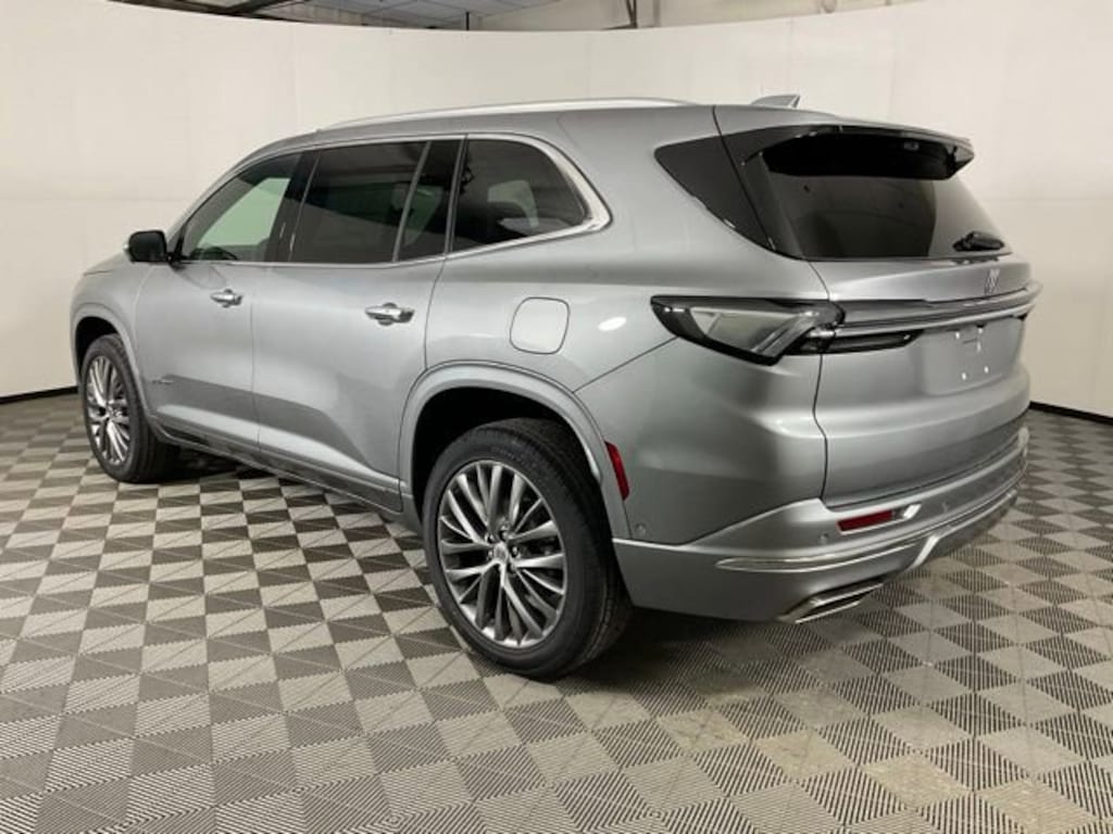 New 2026 Buick Enclave Avenir SUV