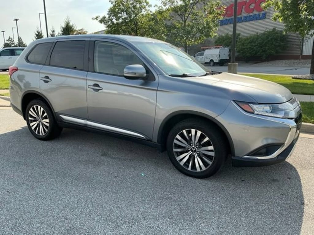 Used 2019 Mitsubishi Outlander ES
