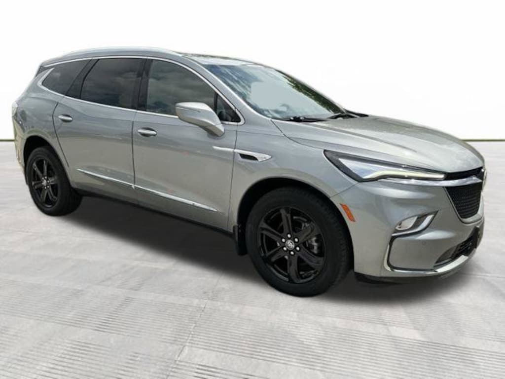 Used 2023 Buick Enclave Essence SUV