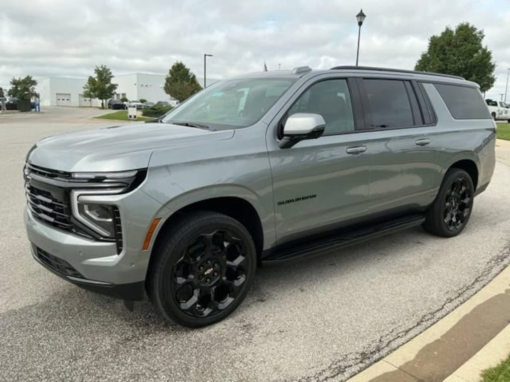 New 2026 Chevrolet Suburban RST SUV