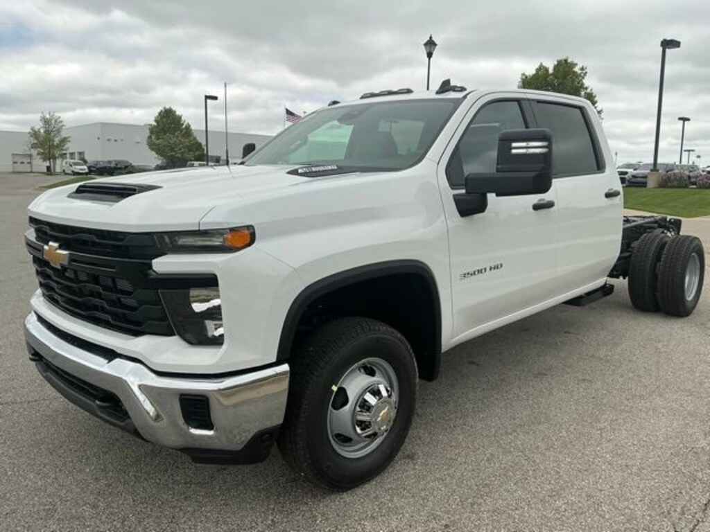 New 2026 Chevrolet Silverado 3500 HD Chassis Cab Work Truck Truck