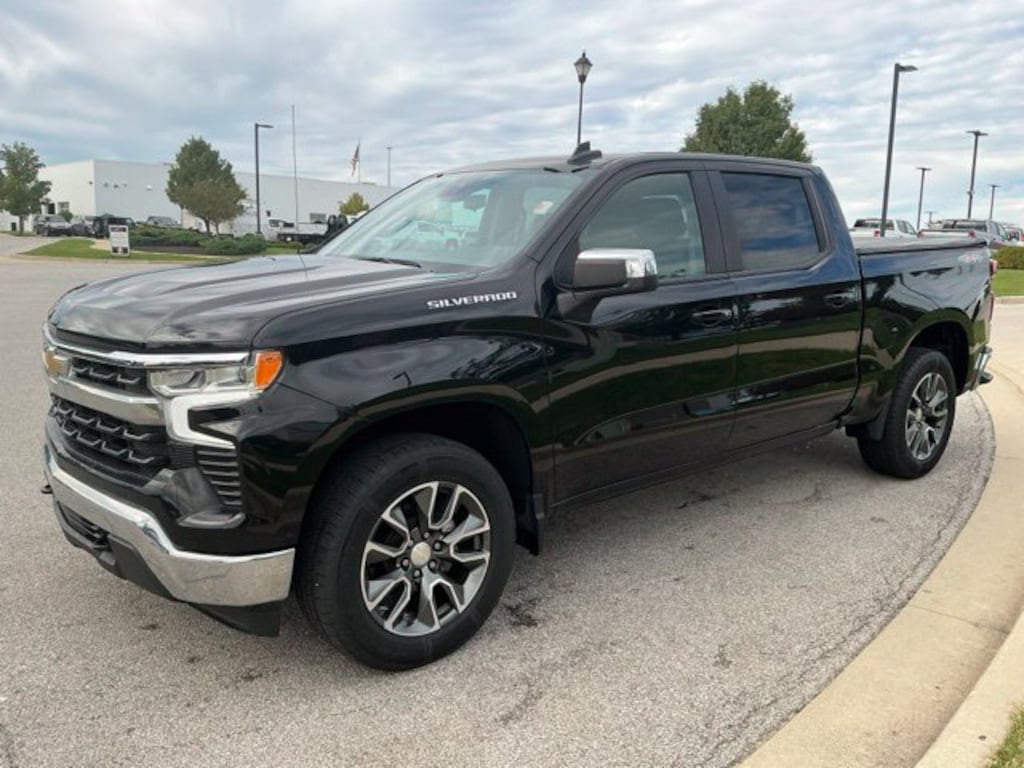 Used 2022 Chevrolet Silverado 1500 LT Truck