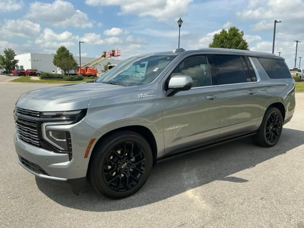 Used 2025 Chevrolet Suburban High Country SUV