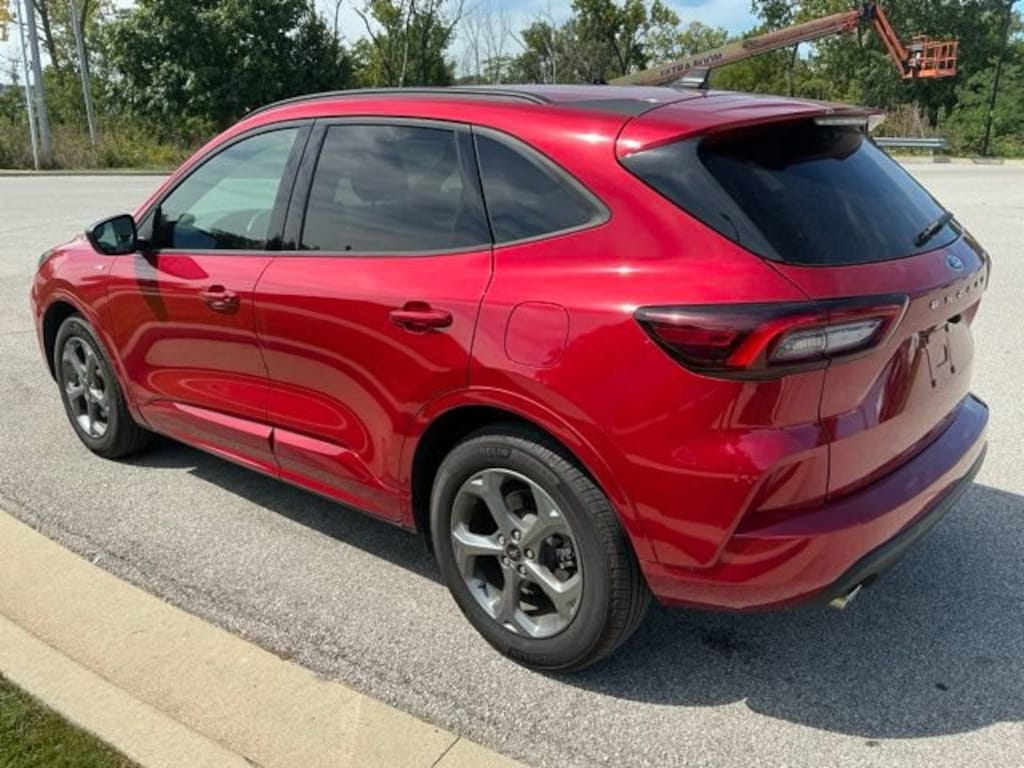 Used 2024 Ford Escape ST-Line