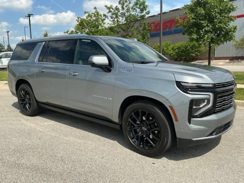 Used 2025 Chevrolet Suburban High Country SUV