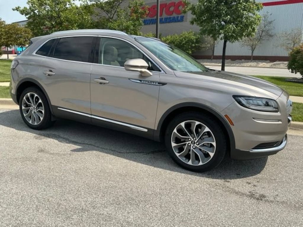 Used 2021 Lincoln Nautilus Reserve