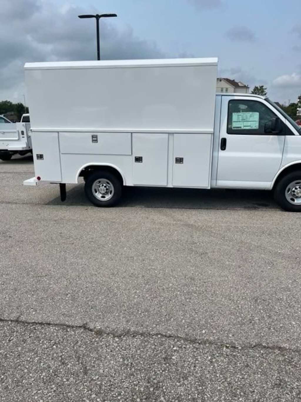 New 2026 Chevrolet Express Cutaway 3500 1WT Cutaway Van