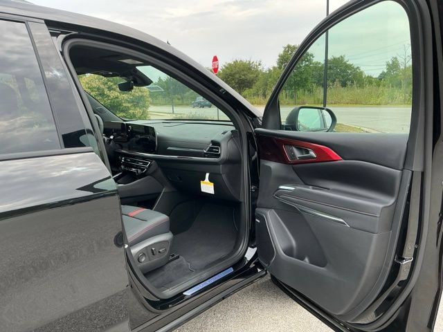 2026 Chevrolet Traverse RS - Photo 16