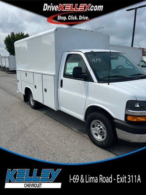 New 2026 Chevrolet Express Cutaway 3500 1WT Cutaway Van