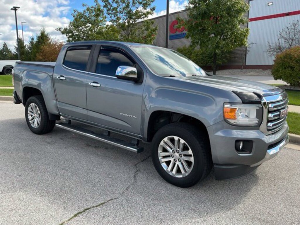 Used 2018 GMC Canyon 4WD SLT Truck