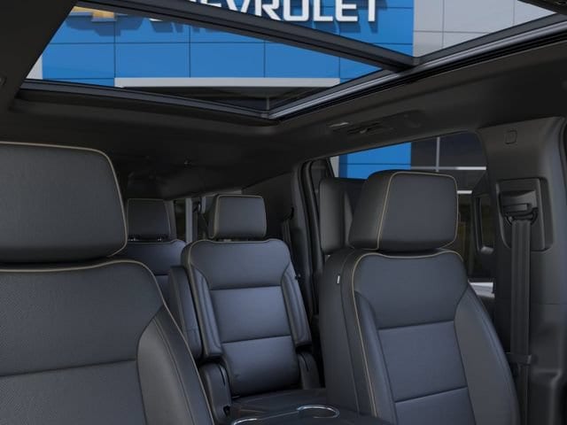 2026 Chevrolet Suburban Premier - Photo 29