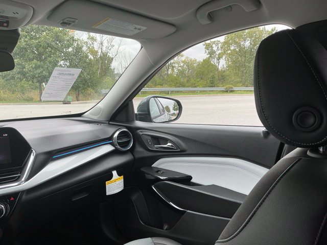 2026 Chevrolet Trax LT - Photo 28