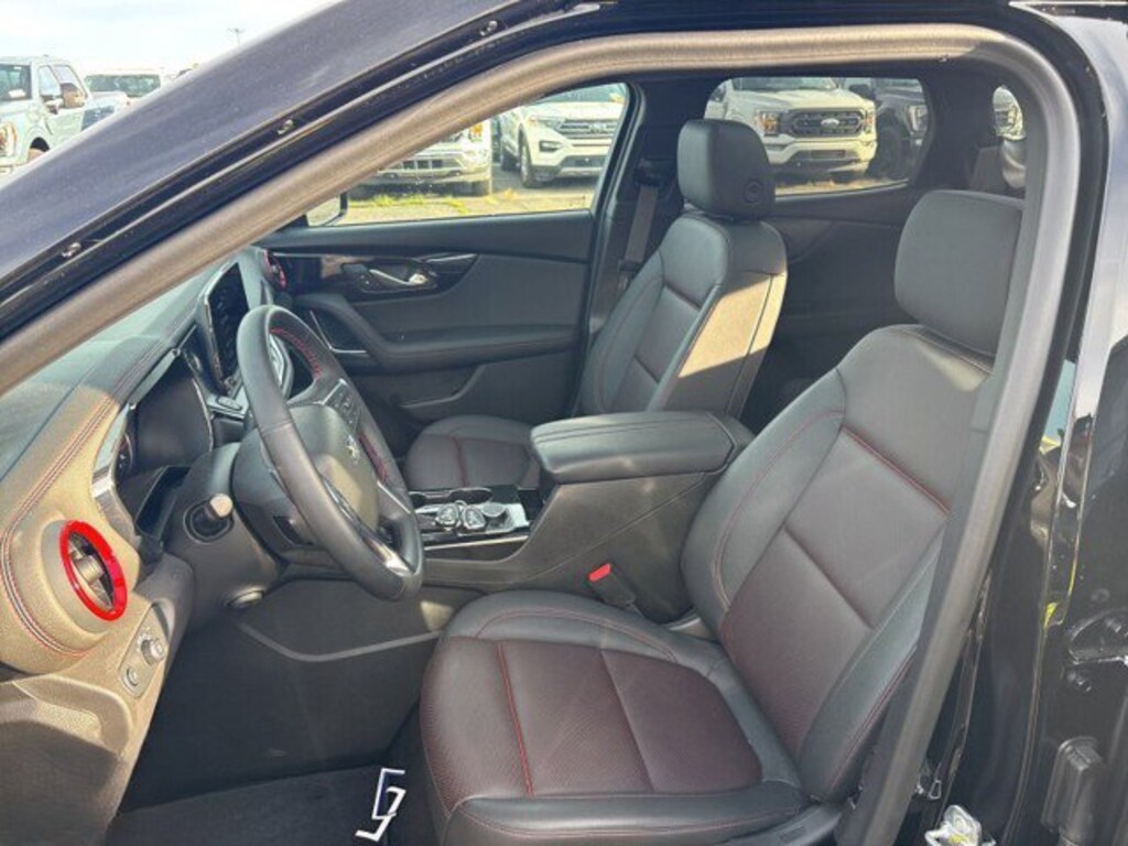 Used 2025 Chevrolet Blazer RS SUV
