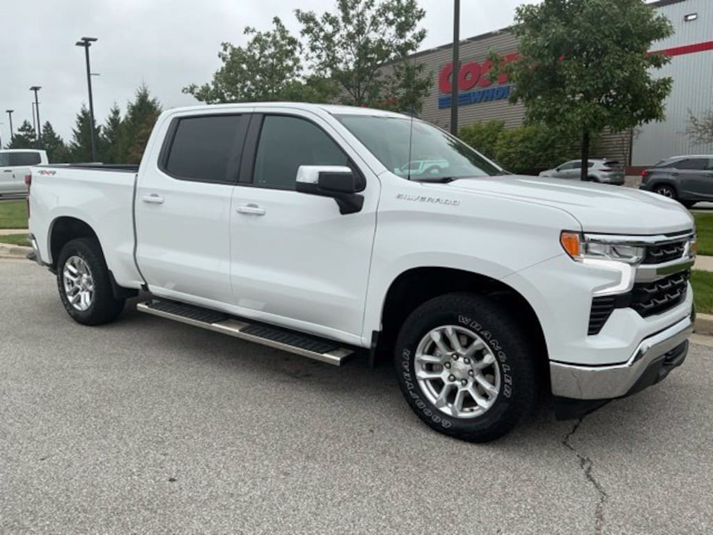 Used 2024 Chevrolet Silverado 1500 LT Truck