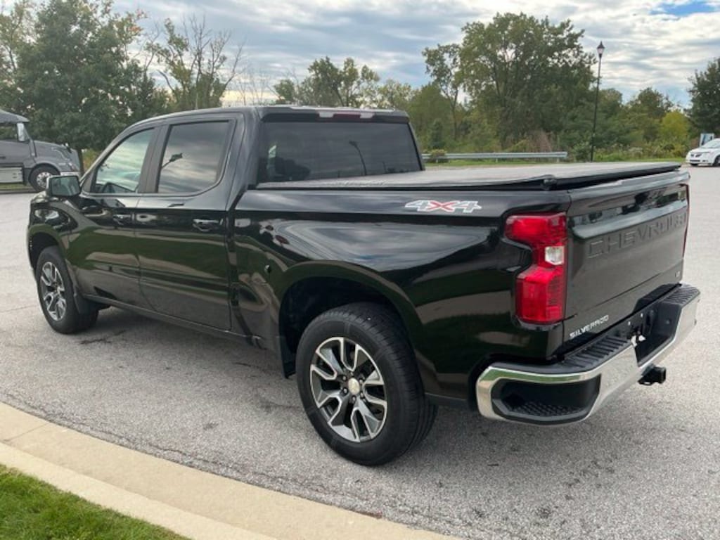 Used 2022 Chevrolet Silverado 1500 LT Truck