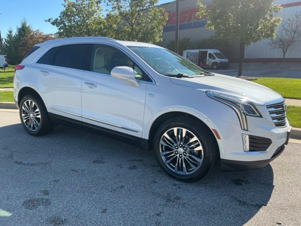 Used 2018 CADILLAC XT5 Premium Luxury AWD SUV