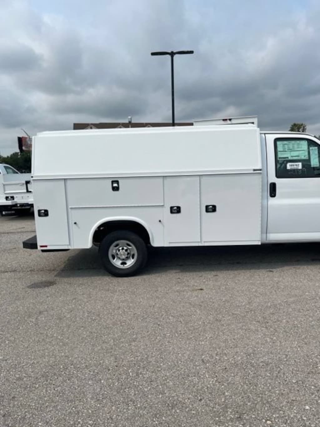 New 2026 Chevrolet Express Cutaway 3500 1WT Cutaway Van