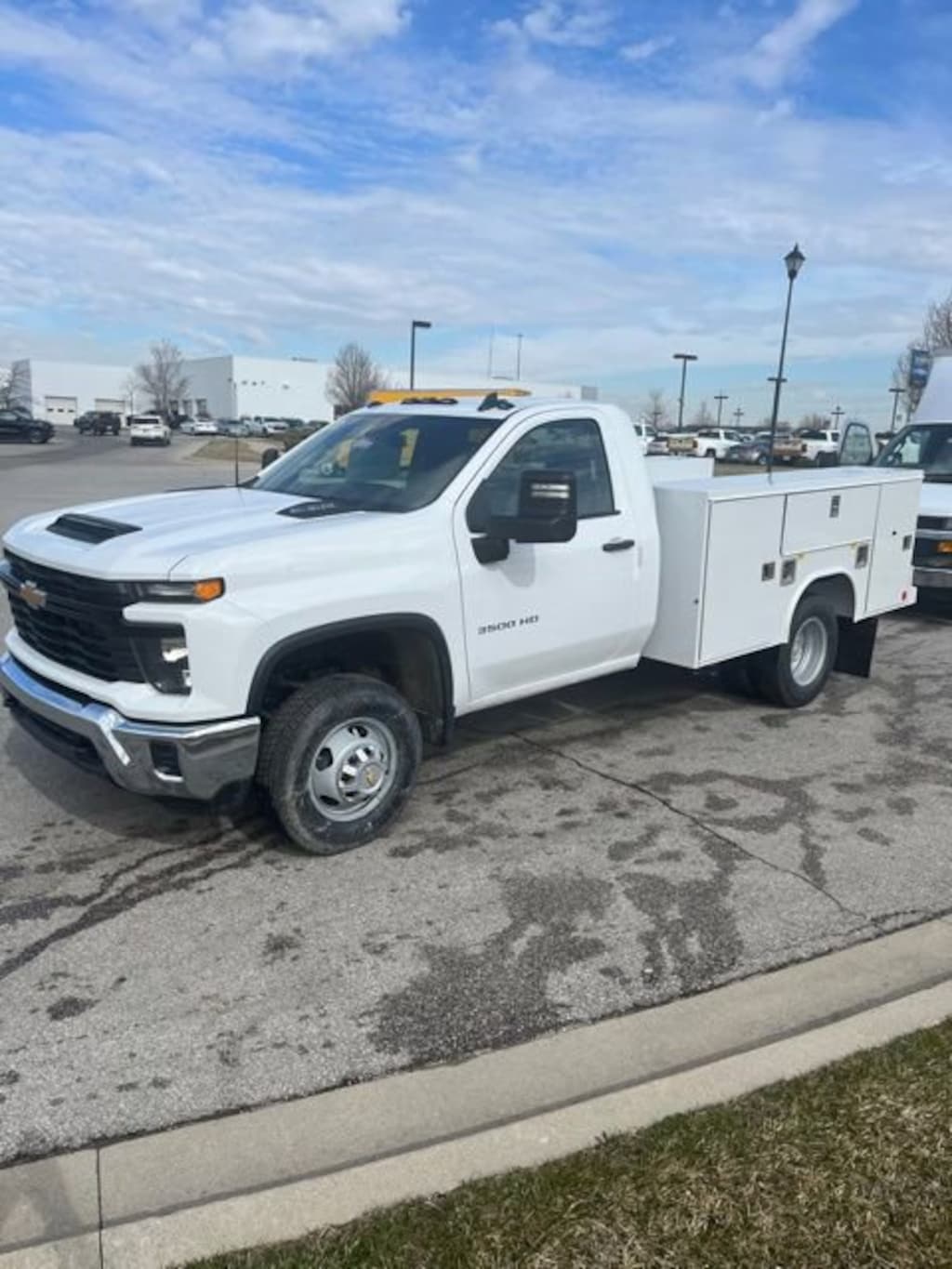 New 2026 Chevrolet Silverado 3500 HD Chassis Cab Work Truck Truck