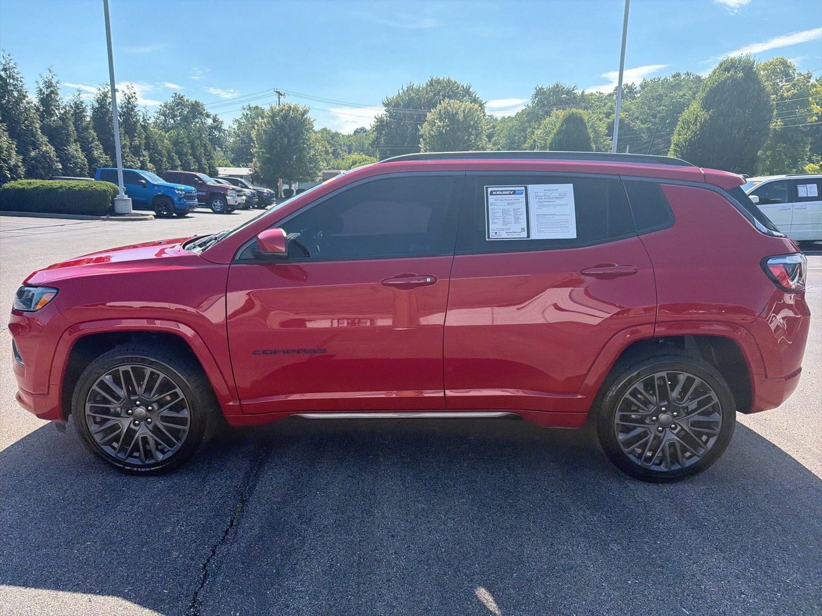 Used 2022 Jeep Compass (RED) Edition with VIN 3C4NJDCB7NT182216 for sale in Greendale, IN