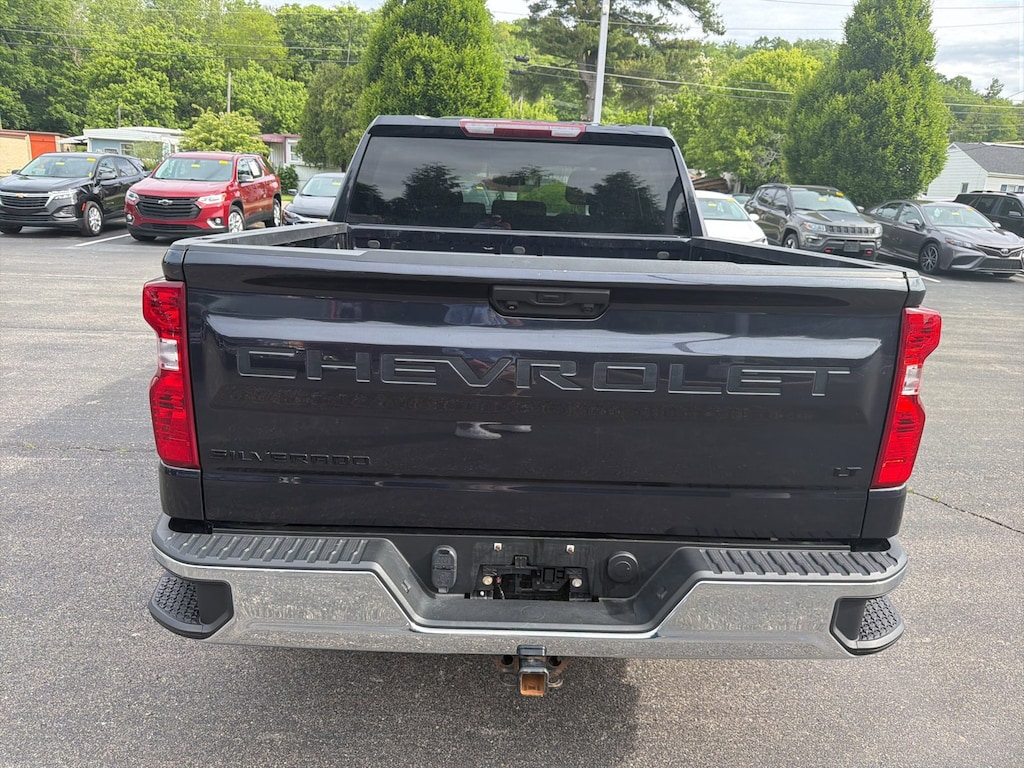 Used 2022 Chevrolet Silverado 1500 LT Truck Crew Cab