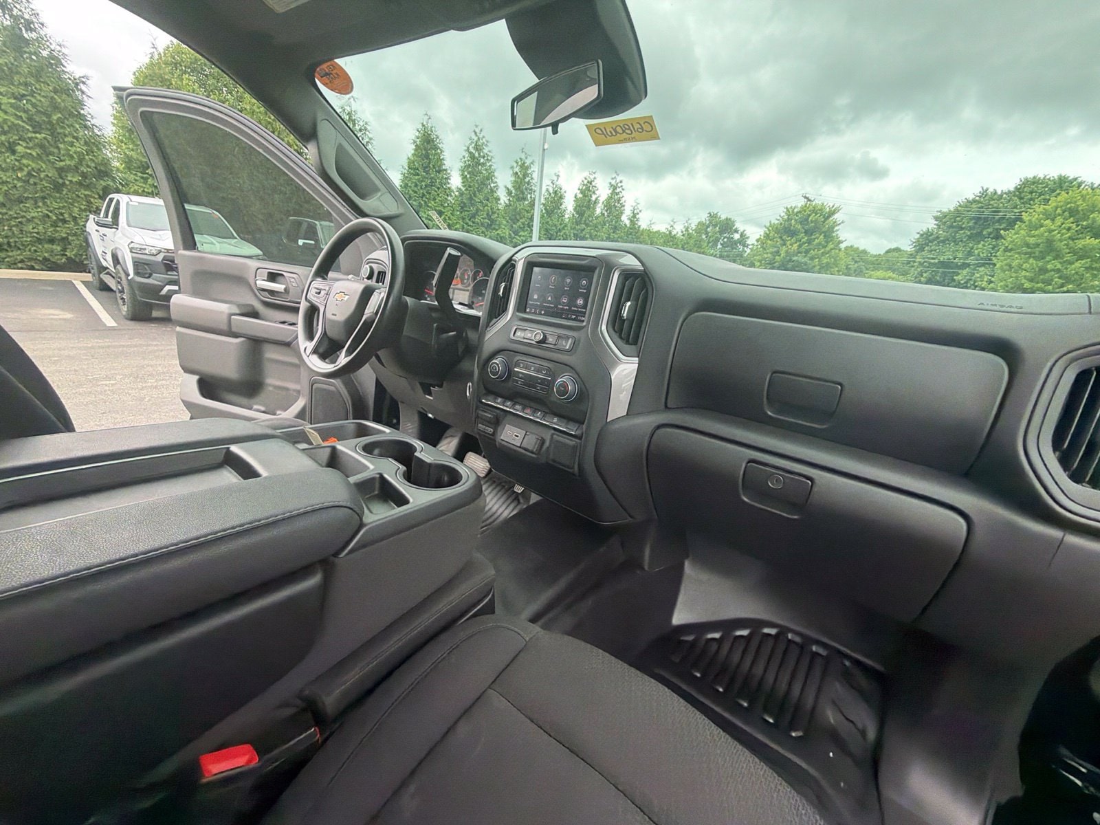 2024 Chevrolet Silverado 3500HD Work Truck - Photo 27